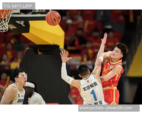 CBA辽宁队对阵北京队精彩比赛直播全程回顾与分析
