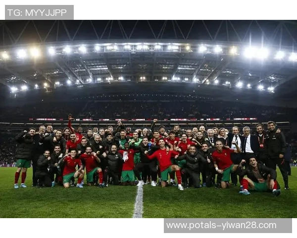 克罗地亚与塞尔维亚友谊赛精彩对决展现两国足球魅力与激情 克罗地亚与塞尔维亚友谊赛精彩对决展现两国足球魅力与激情